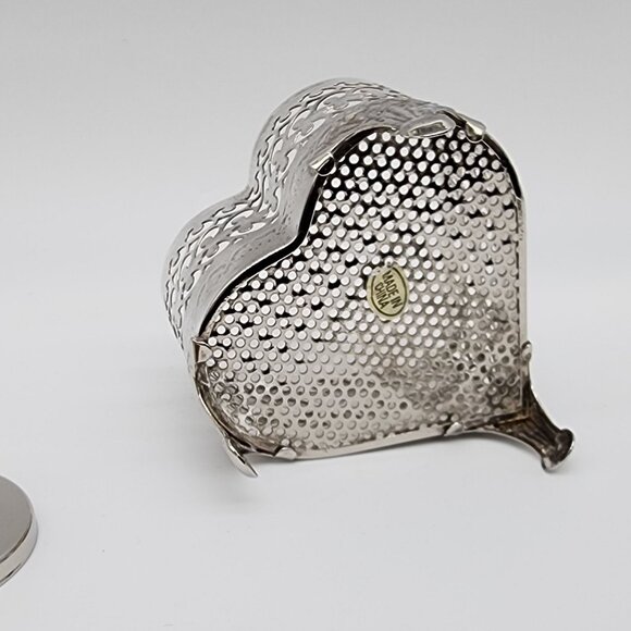 Silver Plated Heart Shaped Trinket Jewelry Box Filigree Brass Rose Lid VTG - Picture 8 of 9